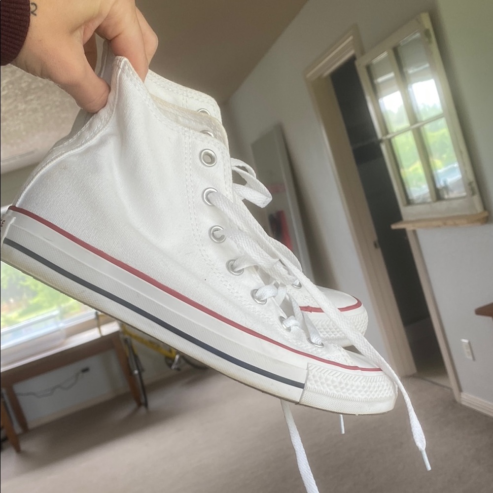 White High-Top converse
